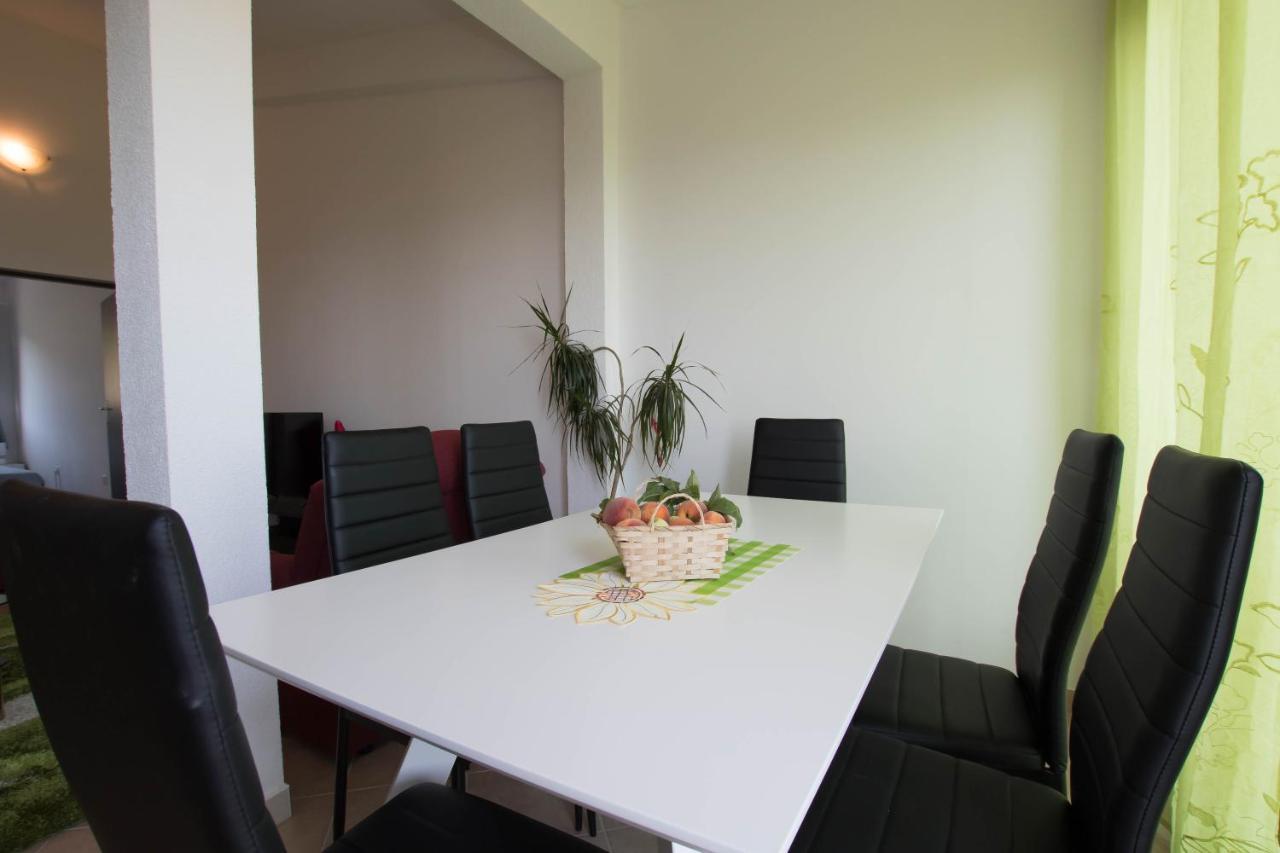 Apartment Andrea Trogir Ngoại thất bức ảnh